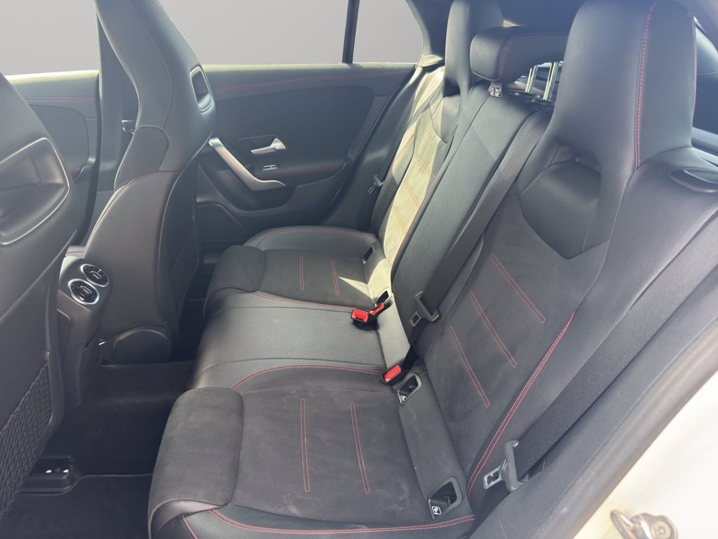 MERCEDES Cla shooting brake 200 d premium auto