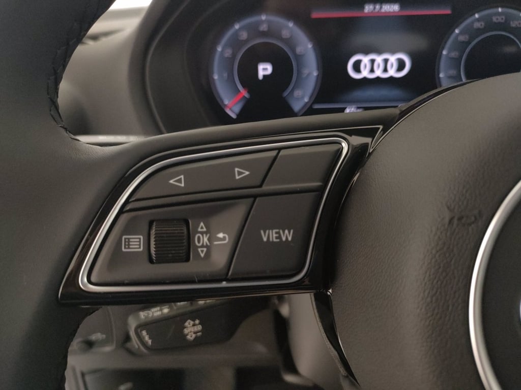 AUDI Q2 35 1.5 tfsi business advanced s-tronic