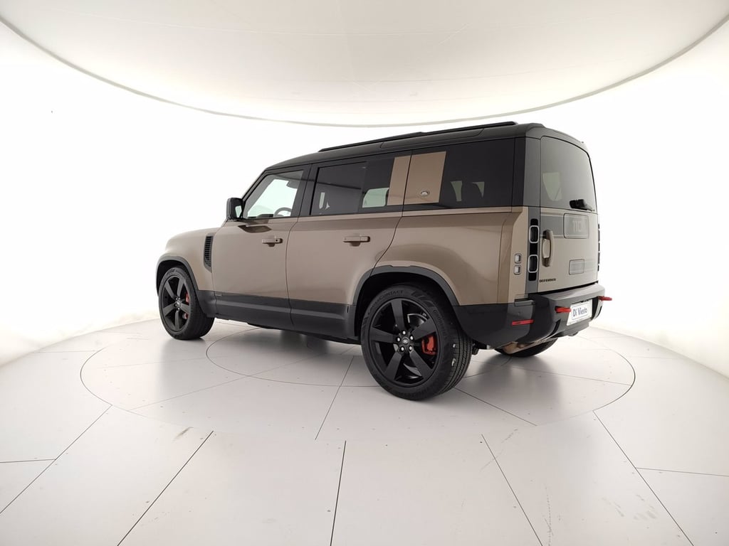 LAND ROVER Defender 110 3.0d i6 mhev x-dynamic se awd 300cv auto 6p.ti