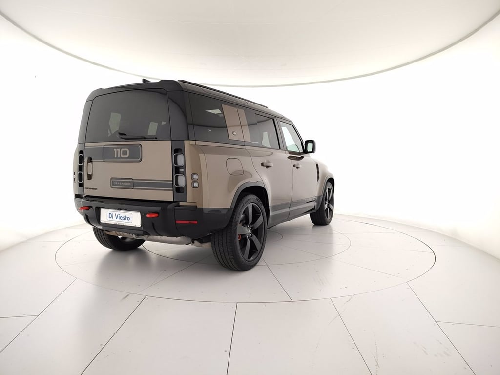 LAND ROVER Defender 110 3.0d i6 mhev x-dynamic se awd 300cv auto 6p.ti
