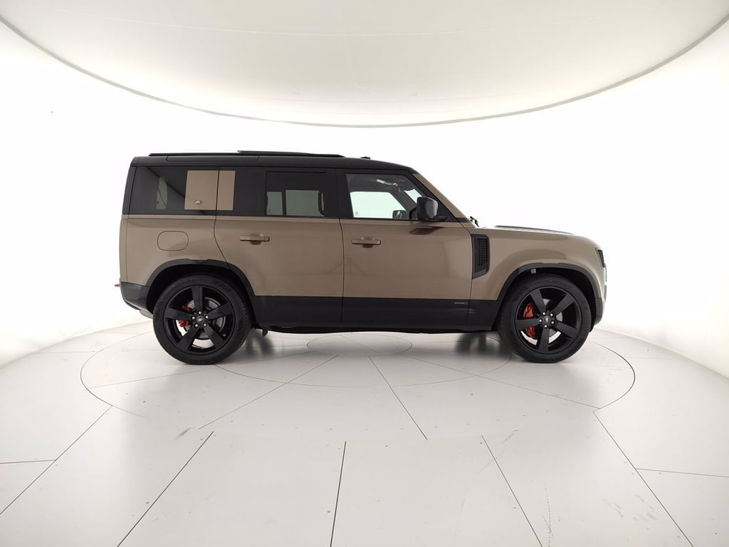 LAND ROVER Defender 110 3.0d i6 mhev x-dynamic se awd 300cv auto 6p.ti