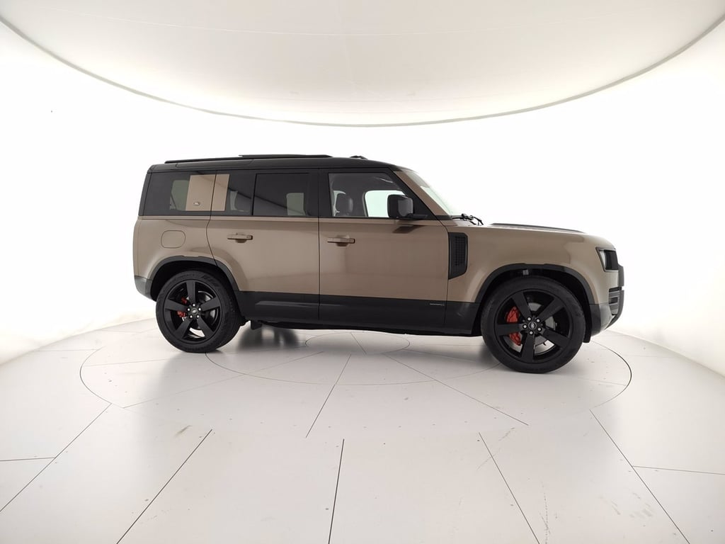 LAND ROVER Defender 110 3.0d i6 mhev x-dynamic se awd 300cv auto 6p.ti
