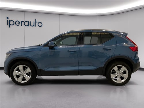 VOLVO Xc40 1.5 t2 core auto IVA ESPOSTA