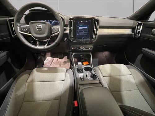VOLVO Xc40 1.5 t2 core auto IVA ESPOSTA