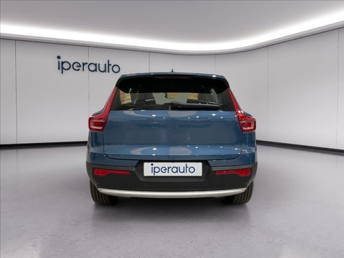 VOLVO Xc40 1.5 t2 core auto IVA ESPOSTA