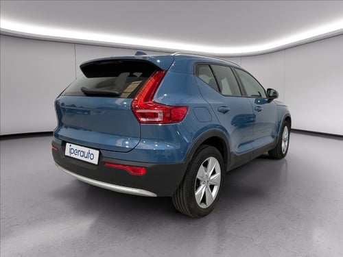 VOLVO Xc40 1.5 t2 core auto IVA ESPOSTA