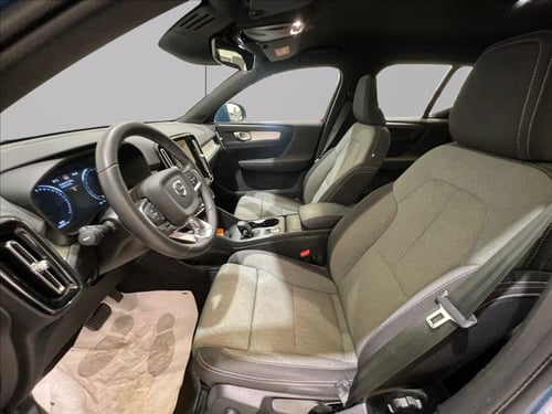 VOLVO Xc40 1.5 t2 core auto IVA ESPOSTA