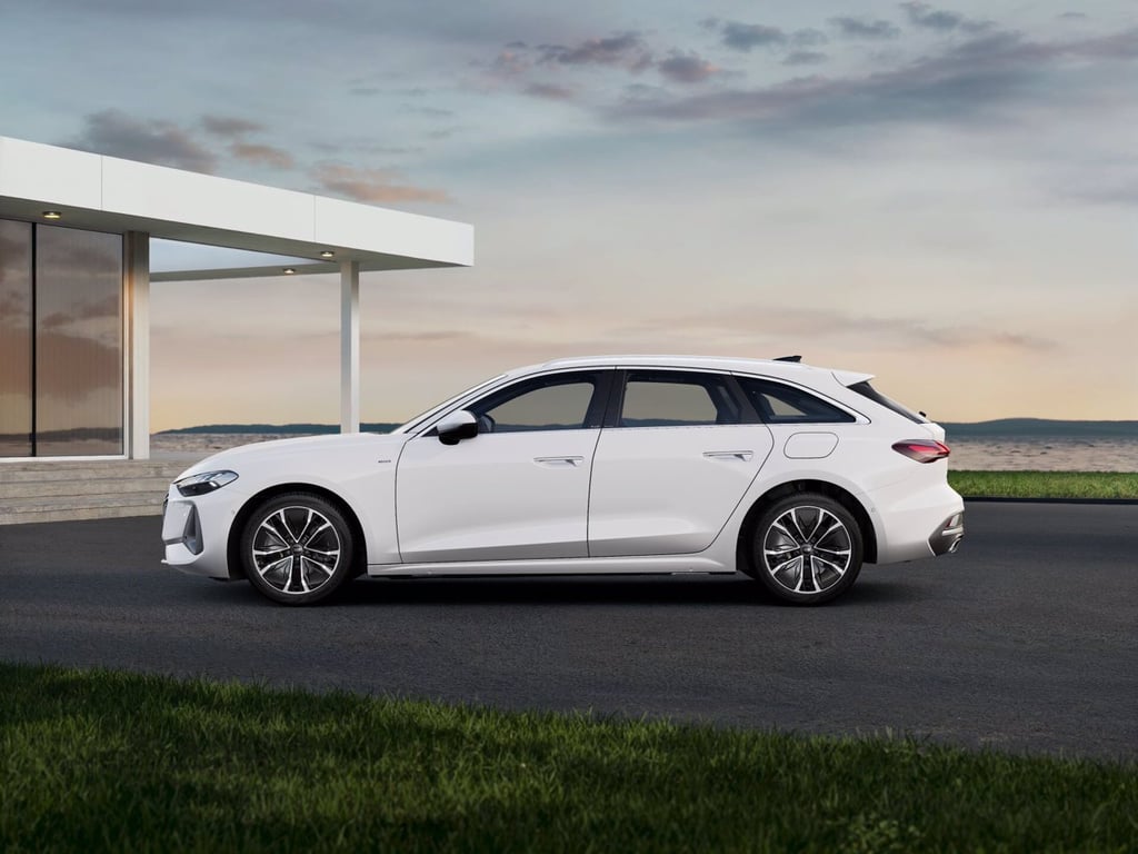 AUDI A5 Avant e-hybrid 220 kW quattro S tronic Business Advanced