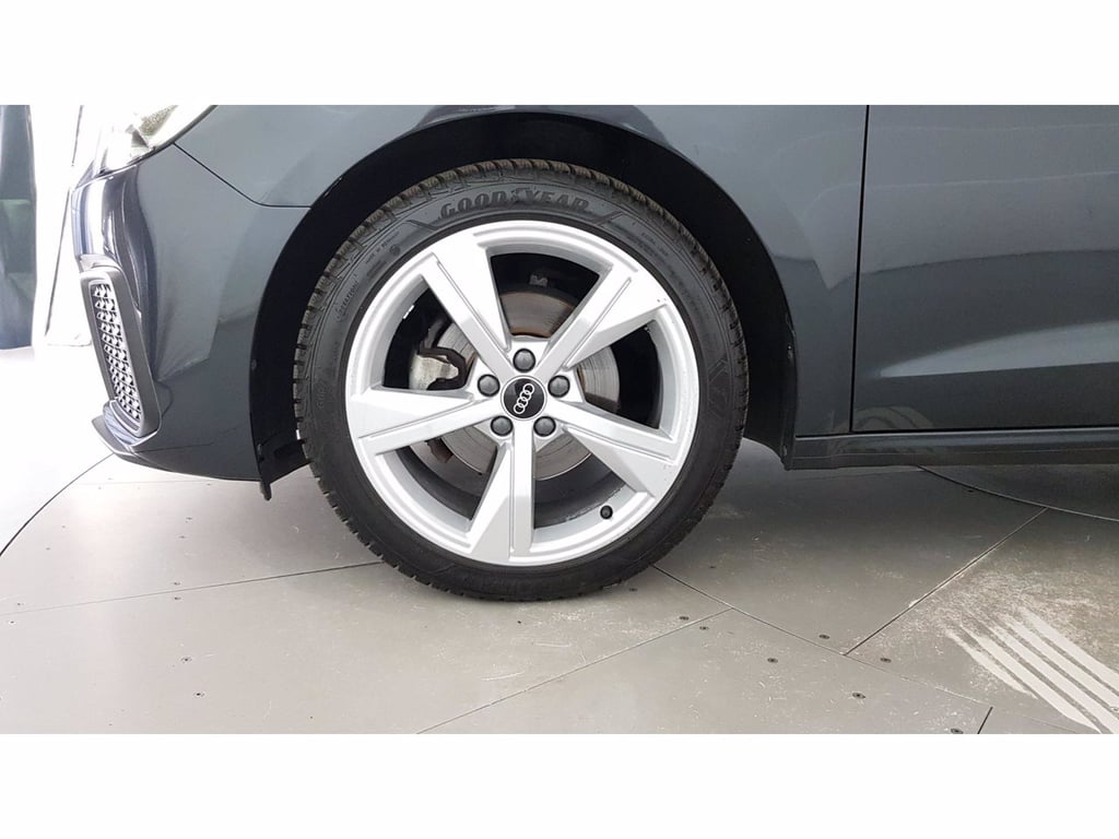 AUDI A1 sportback 30 1.0 tfsi admired 110cv s-tronic