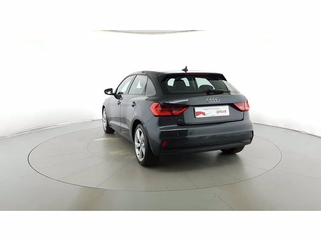 AUDI A1 sportback 30 1.0 tfsi admired 110cv s-tronic