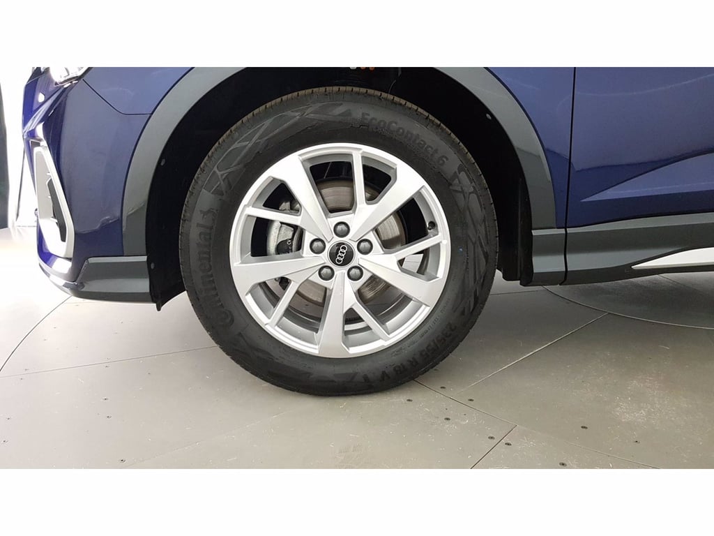 AUDI Q3 sportback 35 1.5 tfsi s line edition s-tronic