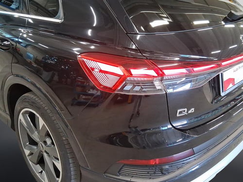 AUDI Q4 e-tron 50 business advanced quattro