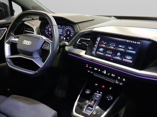 AUDI Q4 e-tron 50 business advanced quattro