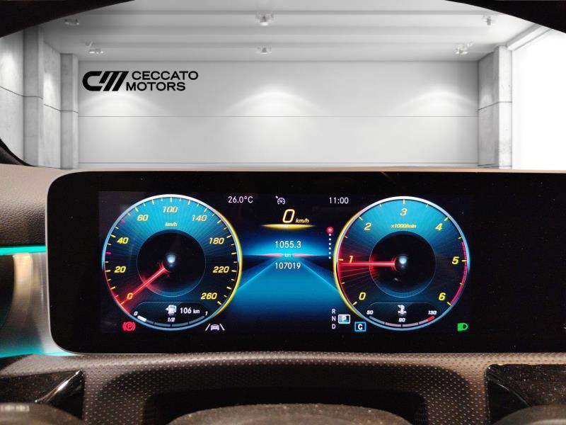 MERCEDES A 180 d premium auto