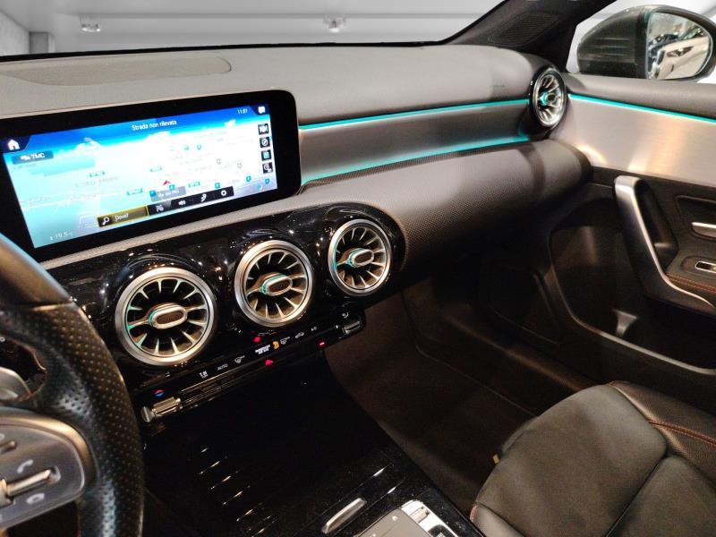 MERCEDES A 180 d premium auto