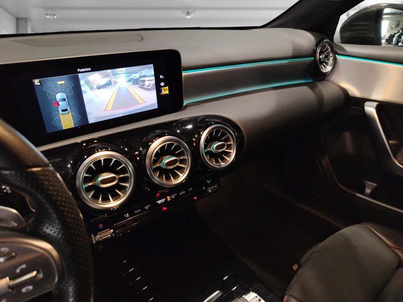 MERCEDES A 180 d premium auto