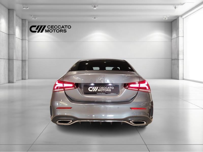 MERCEDES A 180 d premium auto