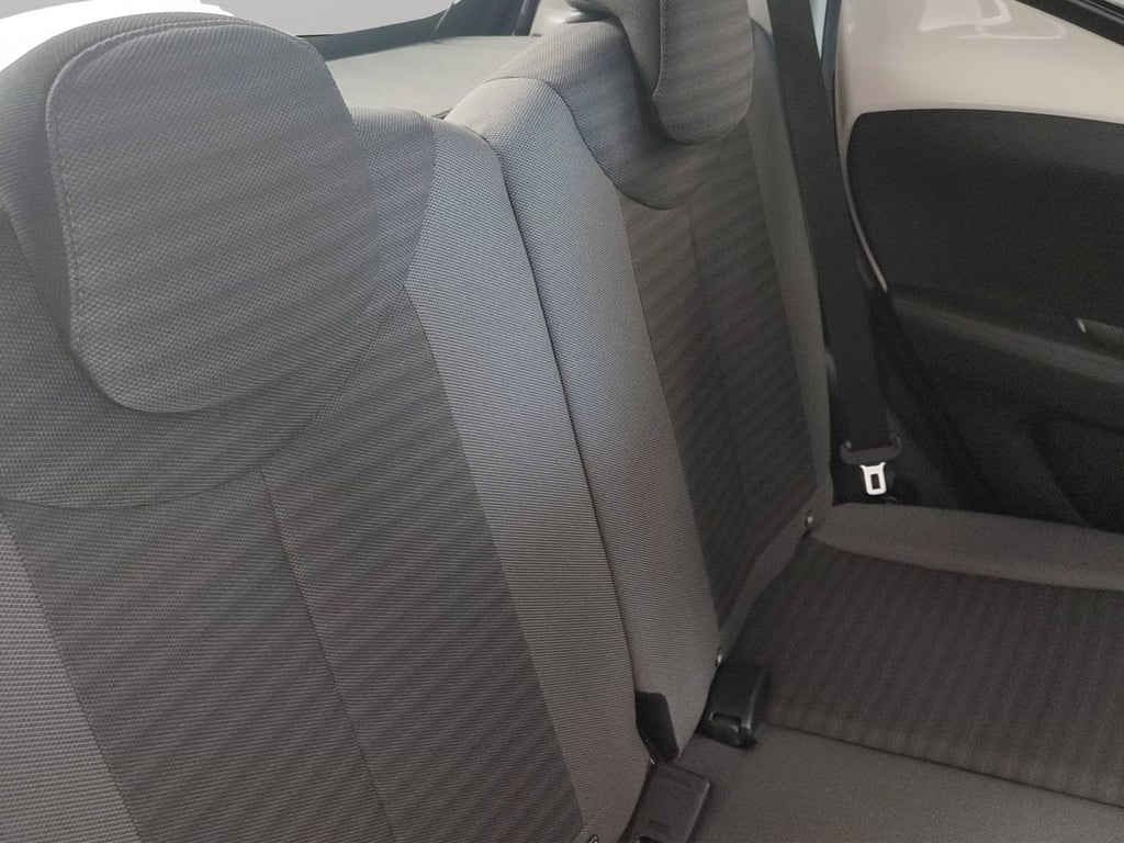 TOYOTA Aygo 5p 1.0 x-play 72cv