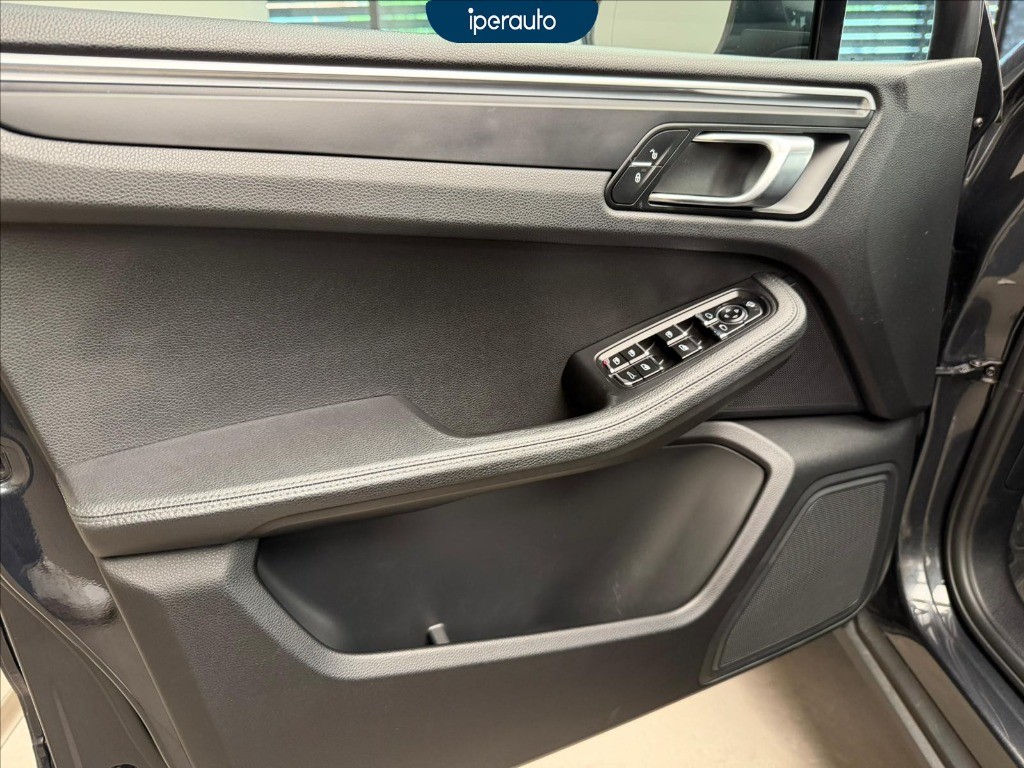 PORSCHE Macan 2.0 252cv pdk