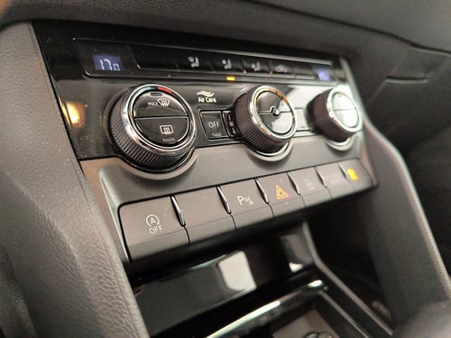 SKODA Karoq 2.0 tdi executive 150cv dsg