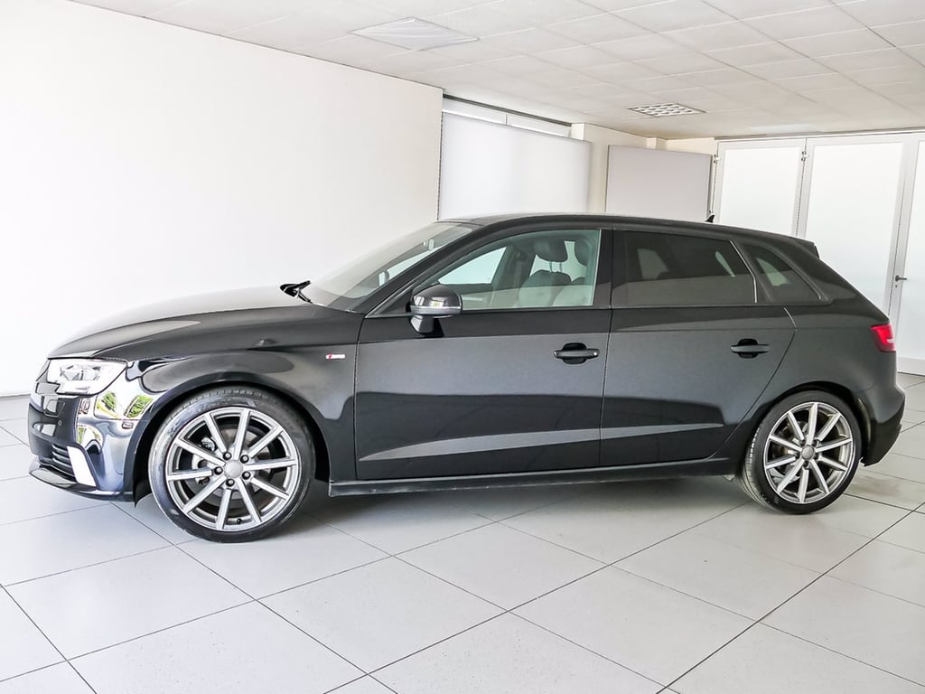 AUDI A3 3 porte 1.6 tdi 116cv