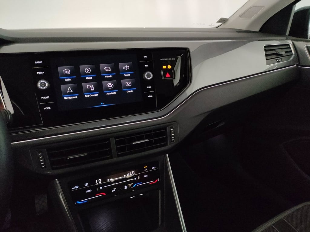 VOLKSWAGEN Polo 1.0 tsi style 95cv