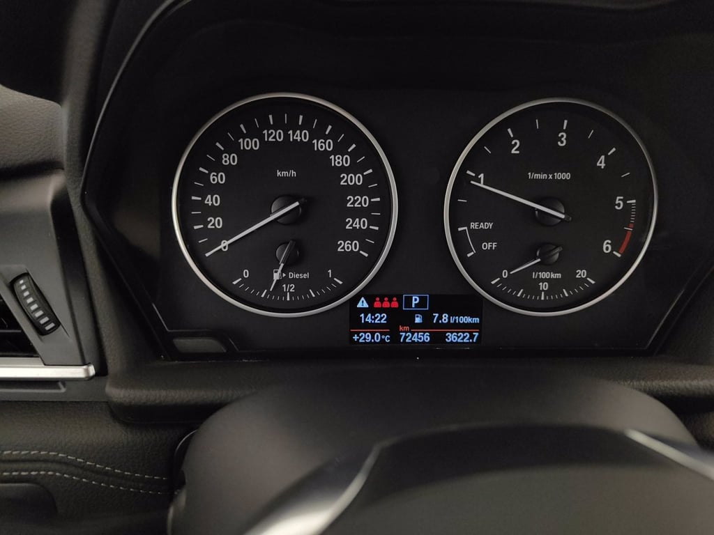 BMW Serie 2 active tourer 218d xdrive luxury auto my17