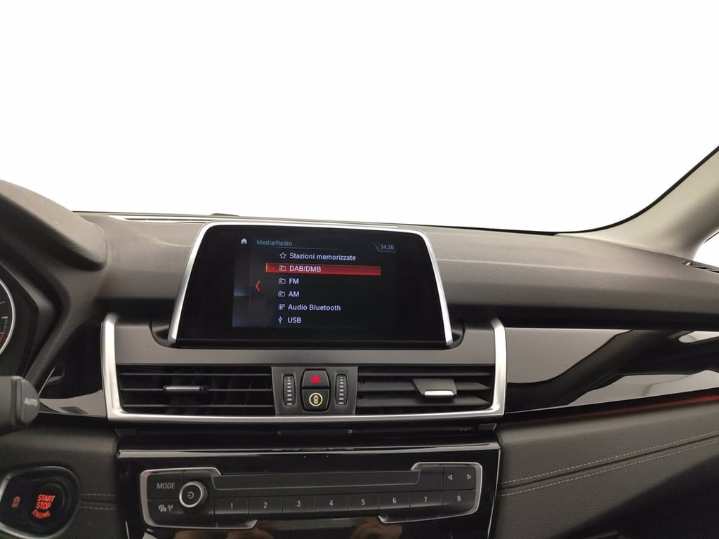 BMW Serie 2 active tourer 218d xdrive luxury auto my17