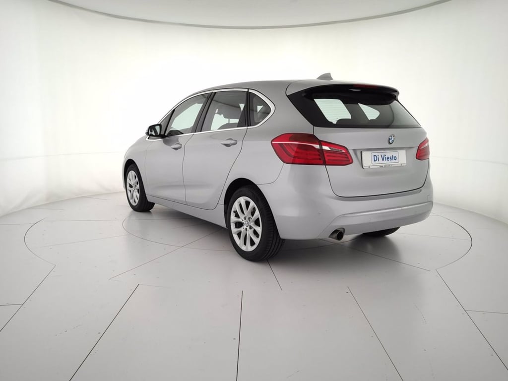 BMW Serie 2 active tourer 218d xdrive luxury auto my17