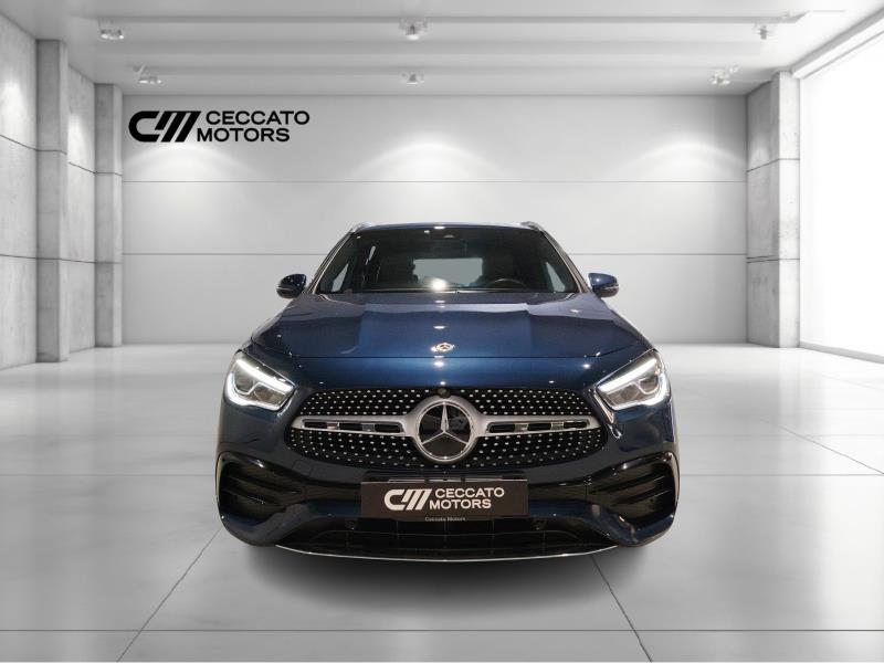 MERCEDES Gla 200 d premium auto