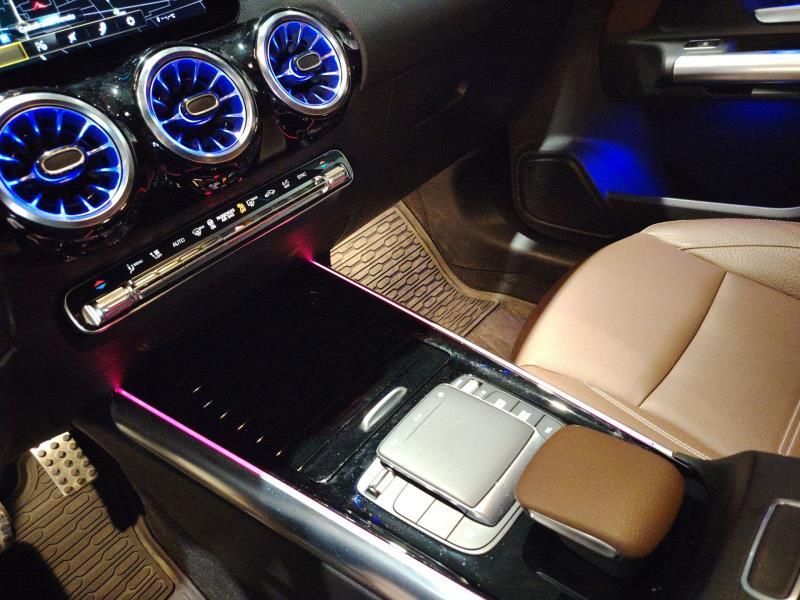 MERCEDES Gla 200 d premium auto