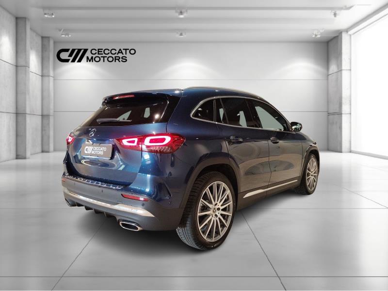 MERCEDES Gla 200 d premium auto