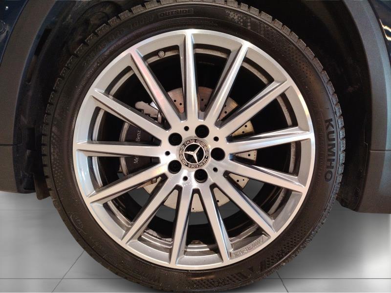 MERCEDES Gla 200 d premium auto