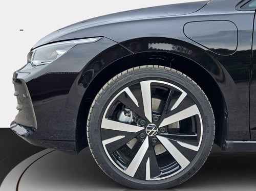 VOLKSWAGEN Golf 1.5 tsi ehybrid life 204cv dsg