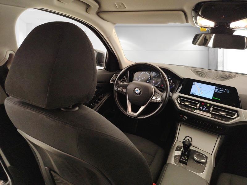 BMW 320d touring mhev 48v xdrive business advantage auto