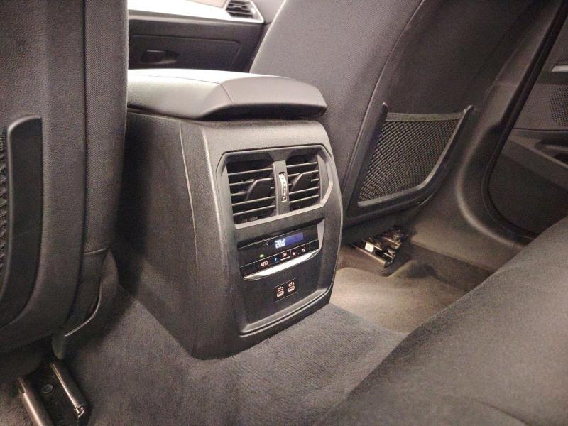 BMW 320d touring mhev 48v xdrive business advantage auto