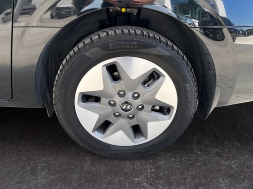 HYUNDAI Staria 1.6 hev wagon 2wd auto