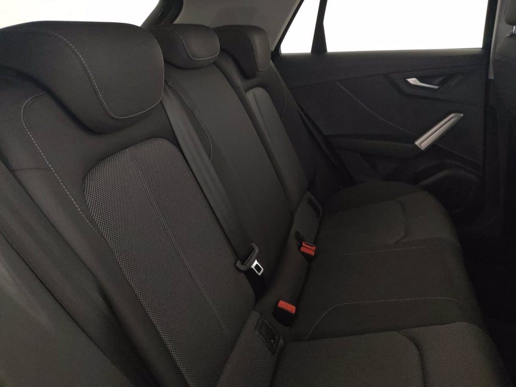 AUDI Q2 30 1.0 tfsi admired
