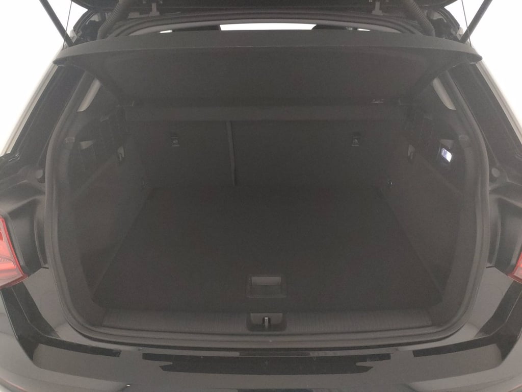 AUDI Q2 30 1.0 tfsi admired