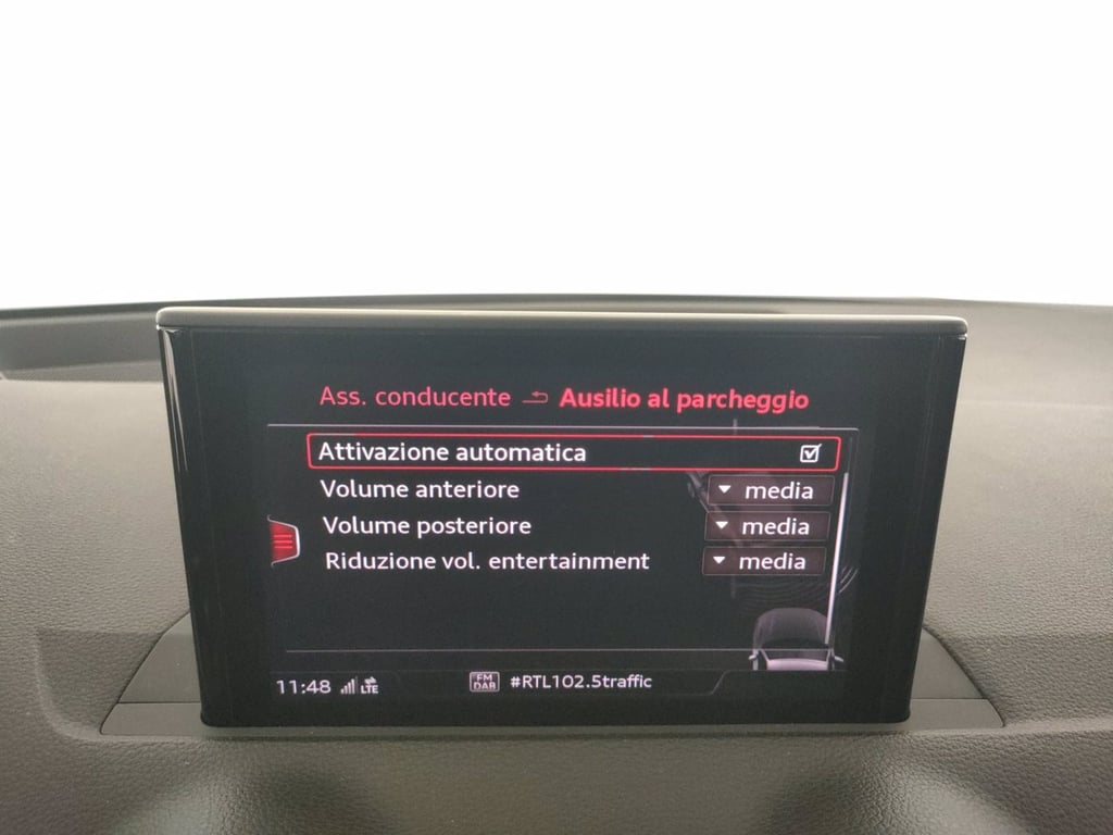 AUDI Q2 30 1.0 tfsi admired