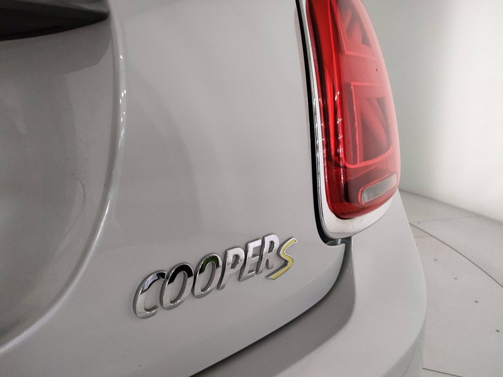 MINI Mini 3p cooper se xl auto