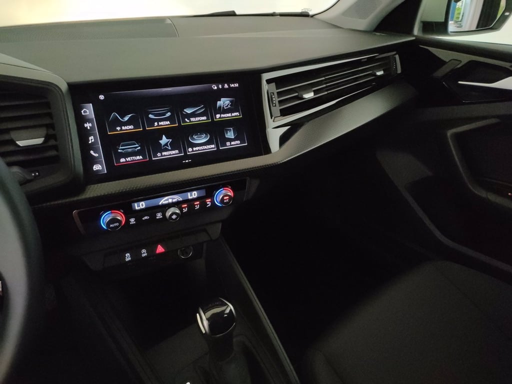 AUDI A1 allstreet 30 1.0 tfsi admired 110cv s tronic
