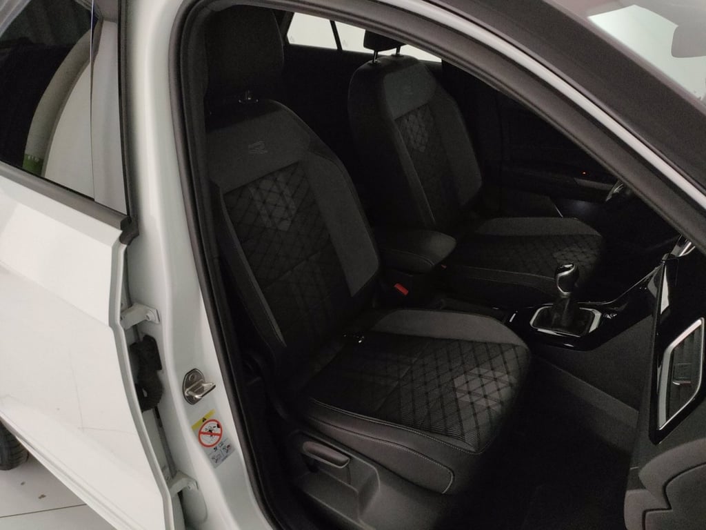 VOLKSWAGEN T-roc 1.0 tsi r-line 110cv