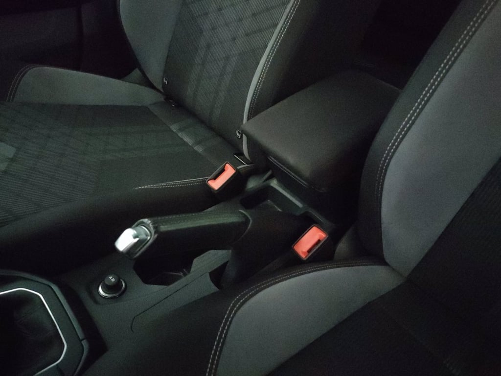 VOLKSWAGEN Polo 1.0 tsi r-line 95cv