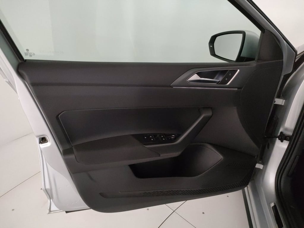 VOLKSWAGEN Polo 1.0 tsi r-line 95cv