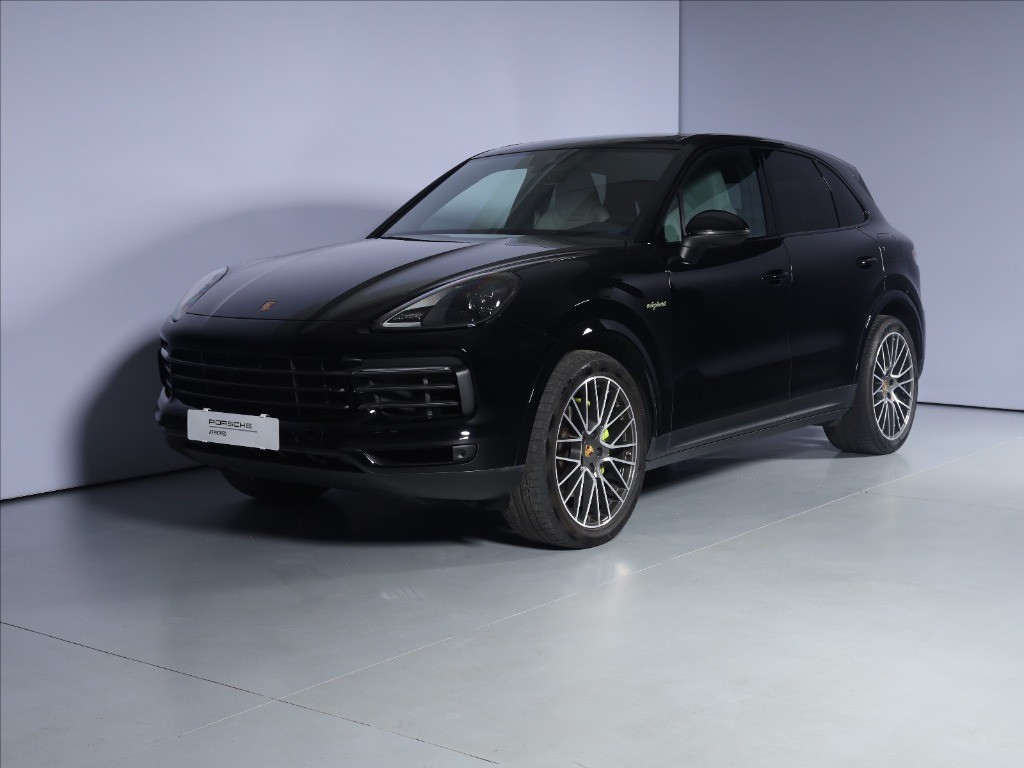 PORSCHE Cayenne 3.0 e-hybrid Platinum Edition tiptronic