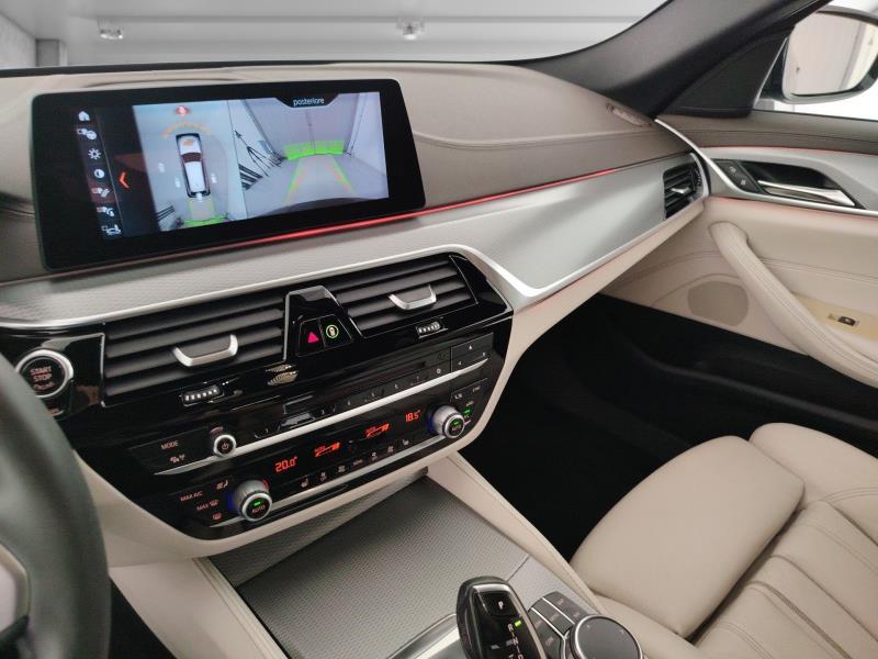 BMW 520d touring msport auto