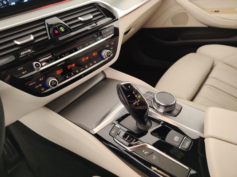 BMW 520d touring msport auto