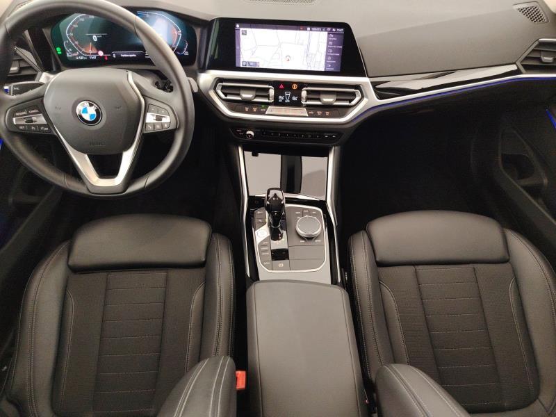 BMW 320d touring mhev 48v xdrive sport auto