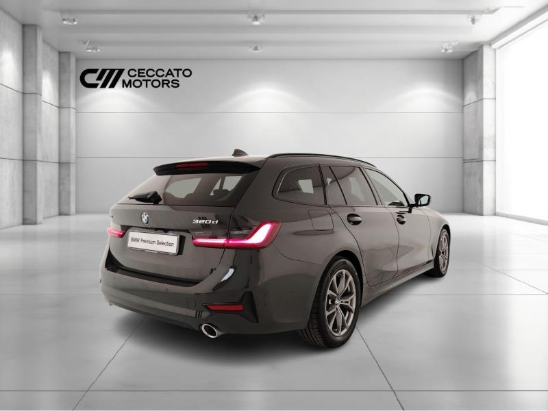 BMW 320d touring mhev 48v xdrive sport auto